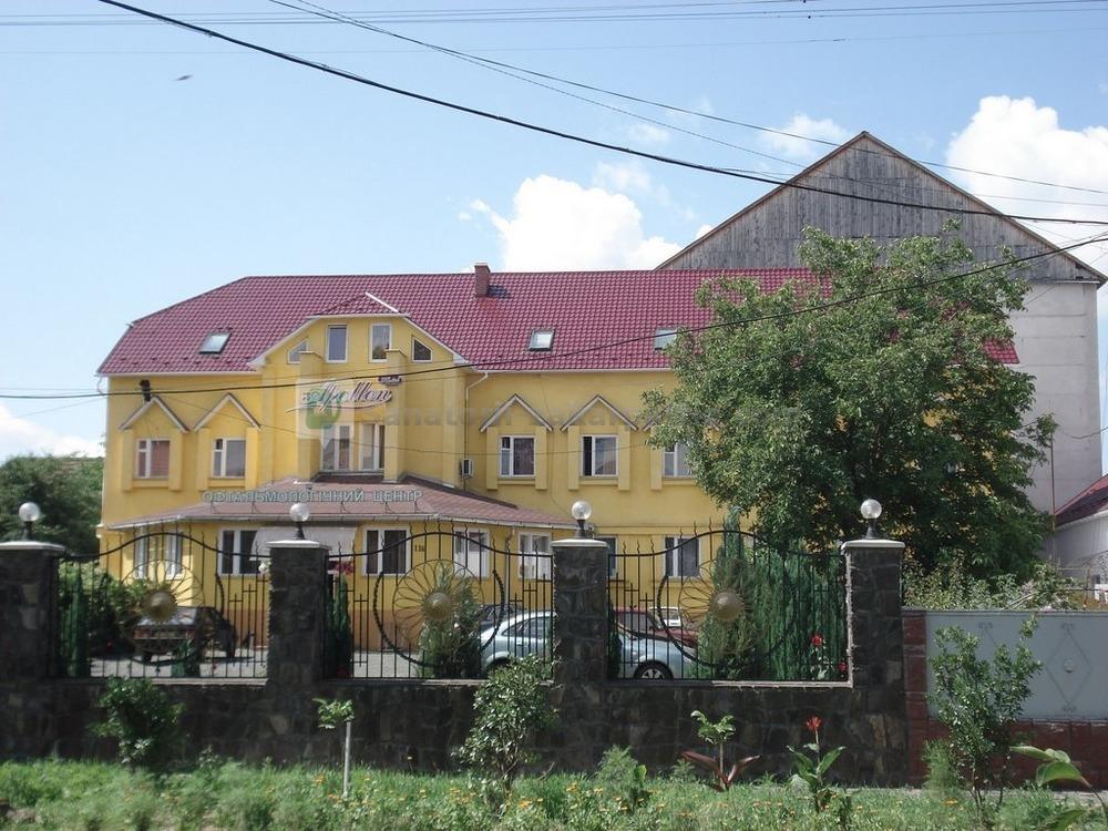 Hotel Apollon Mukaczewo Zewnętrze zdjęcie